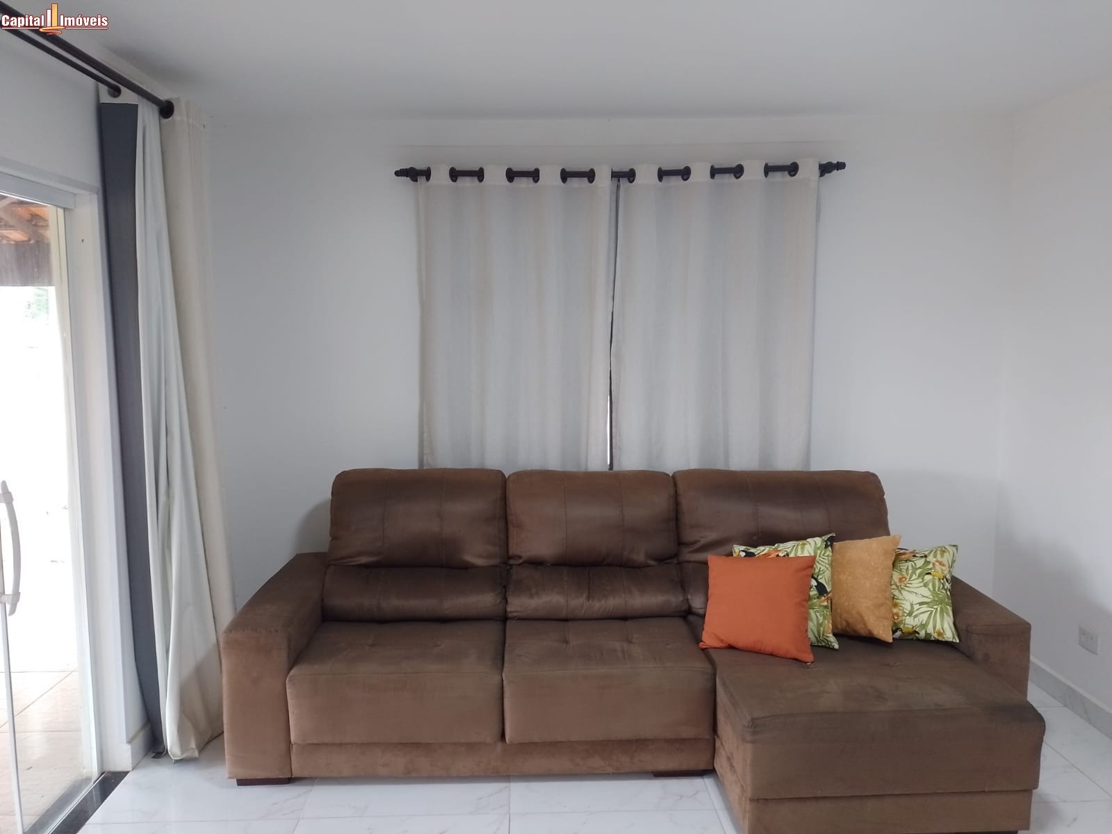 Chácara, 2 quartos, 1045 m² - Foto 4