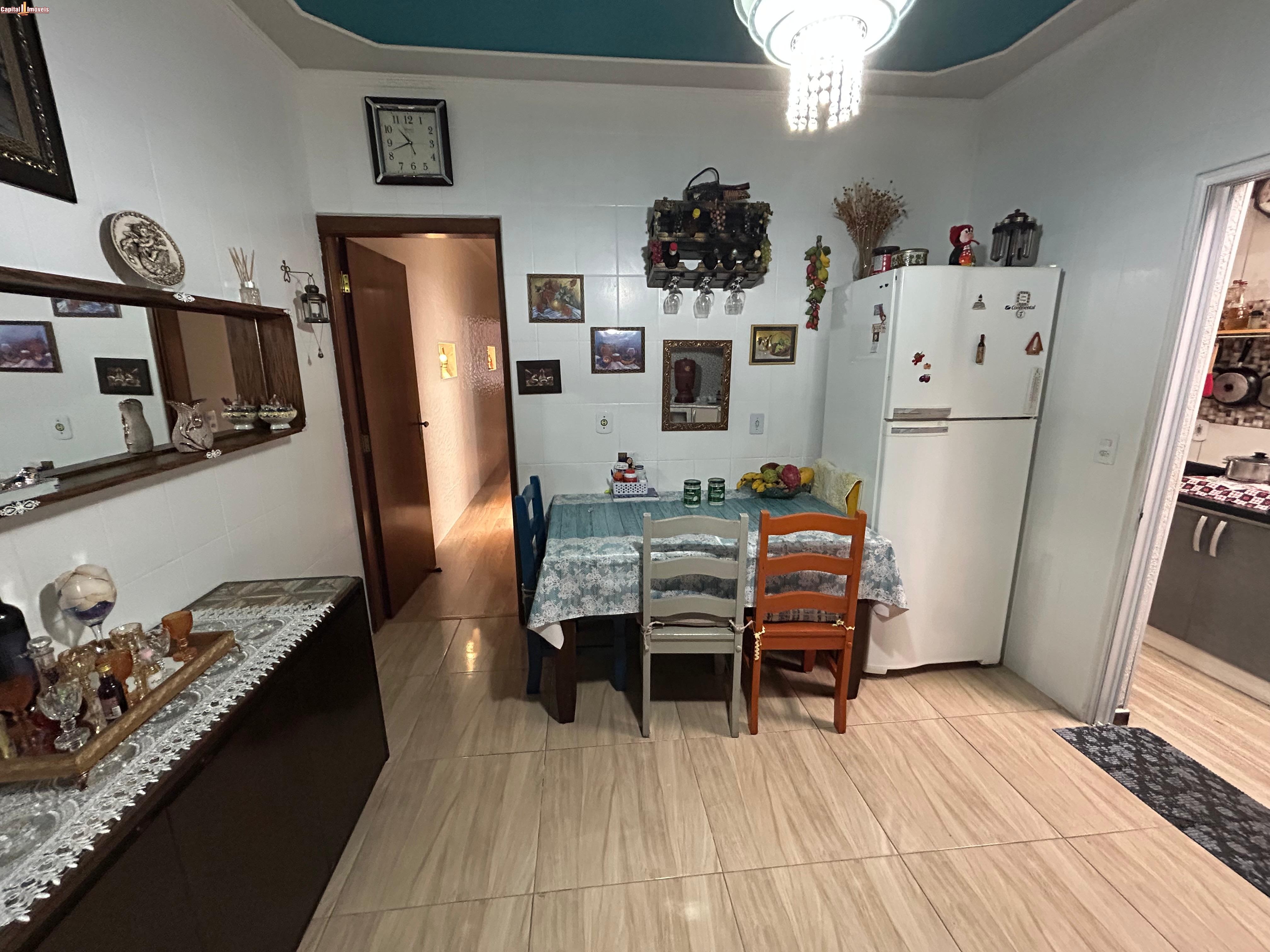 Casa, 3 quartos, 180 m² - Foto 4