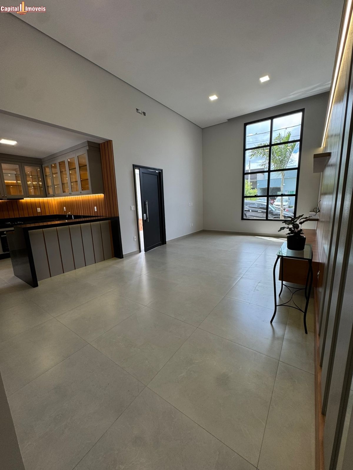 Casa, 3 quartos, 200 m² - Foto 1