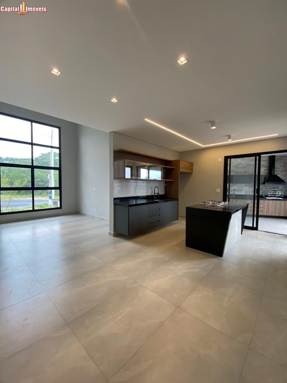 Casa, 3 quartos, 264 m² - Foto 4