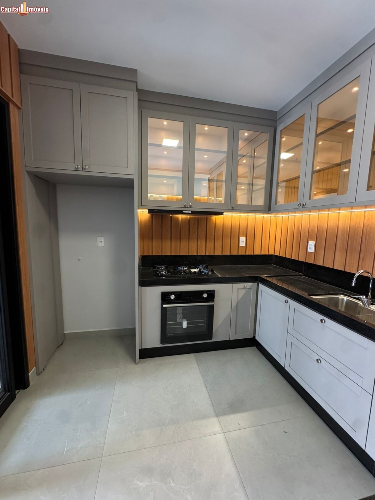 Casa, 3 quartos, 200 m² - Foto 9