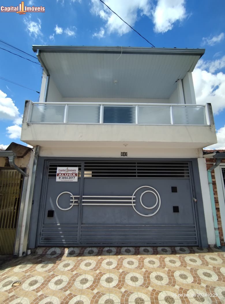 Casa, 5 quartos, 210 m² - Foto 1