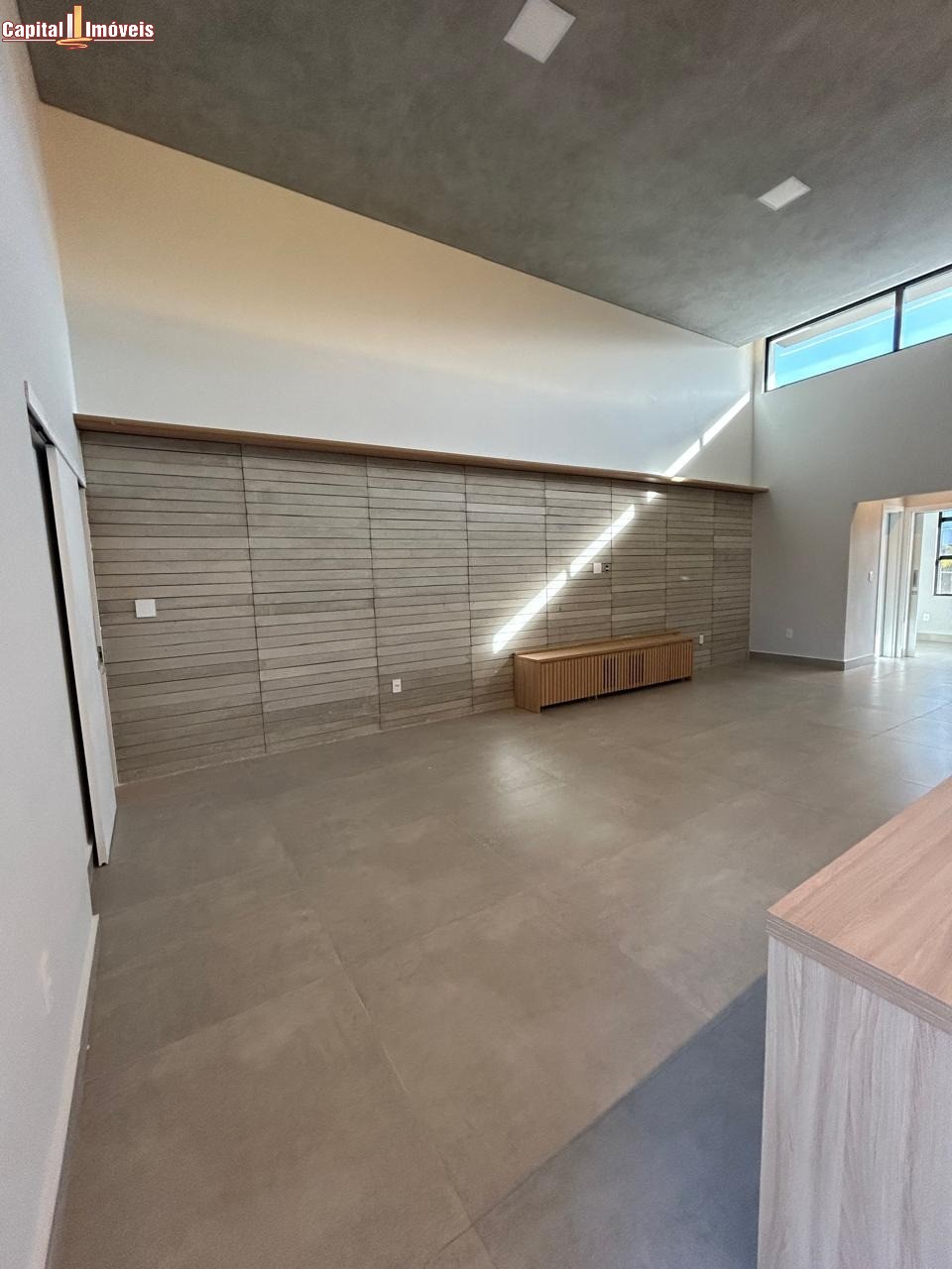 Casa, 3 quartos, 208 m² - Foto 2