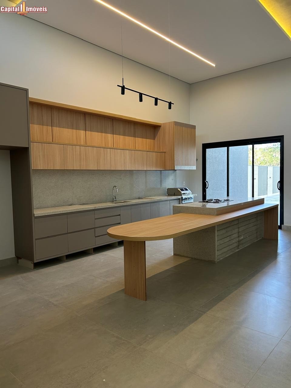Casa, 3 quartos, 208 m² - Foto 4