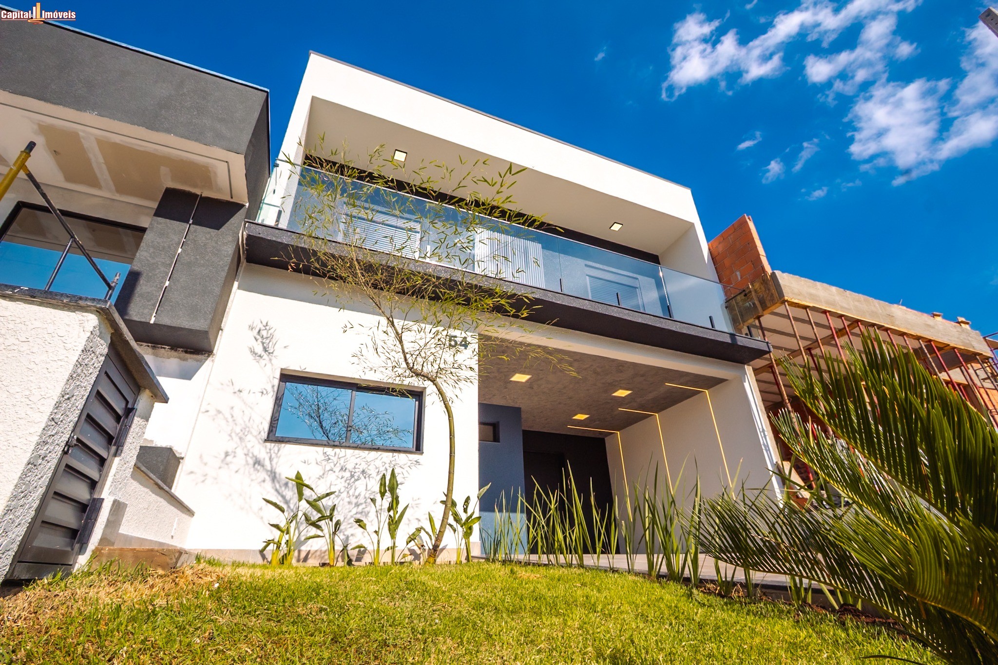 Casa, 3 quartos, 222 m² - Foto 2