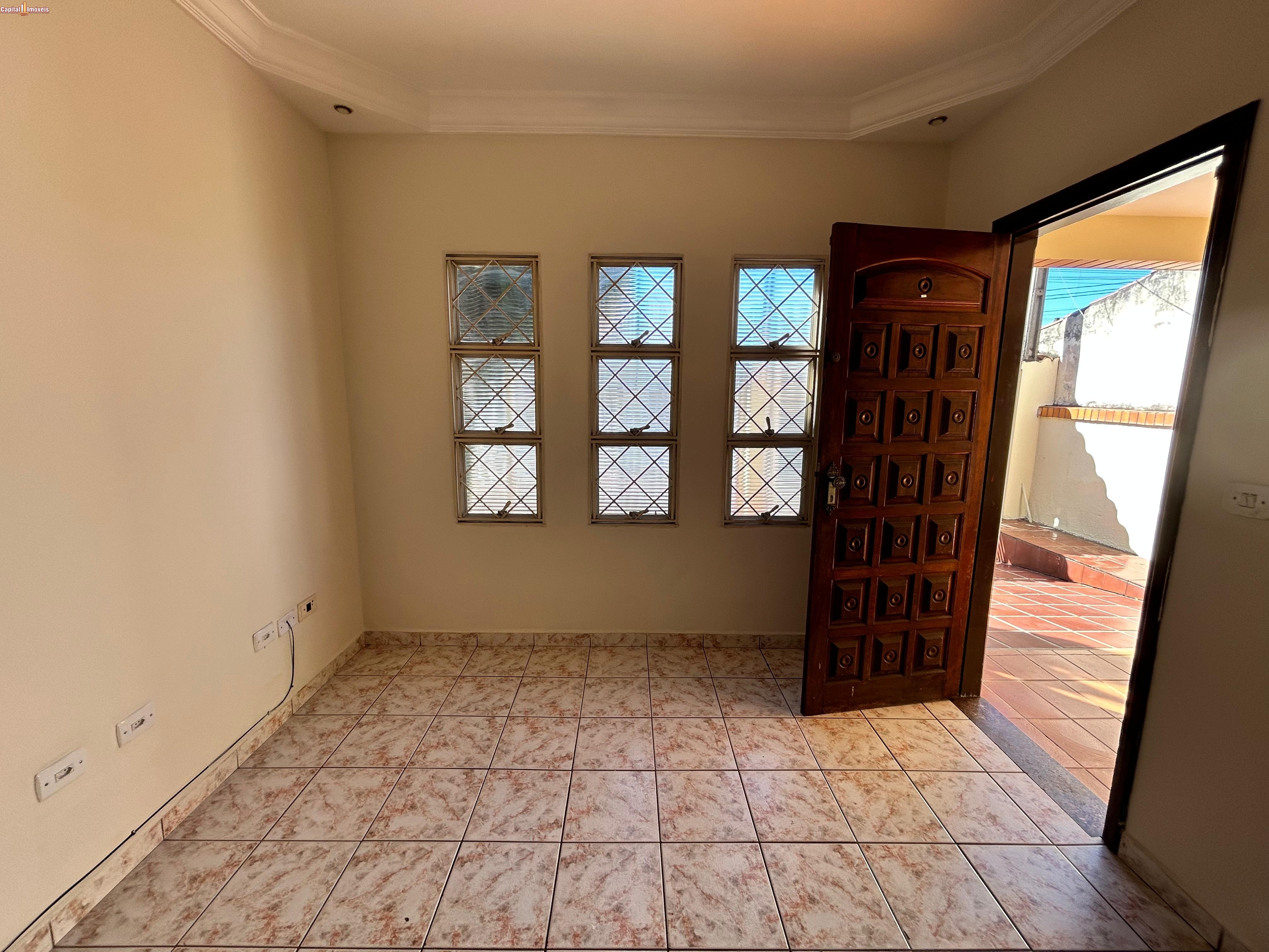 Casa, 3 quartos, 130 m² - Foto 3