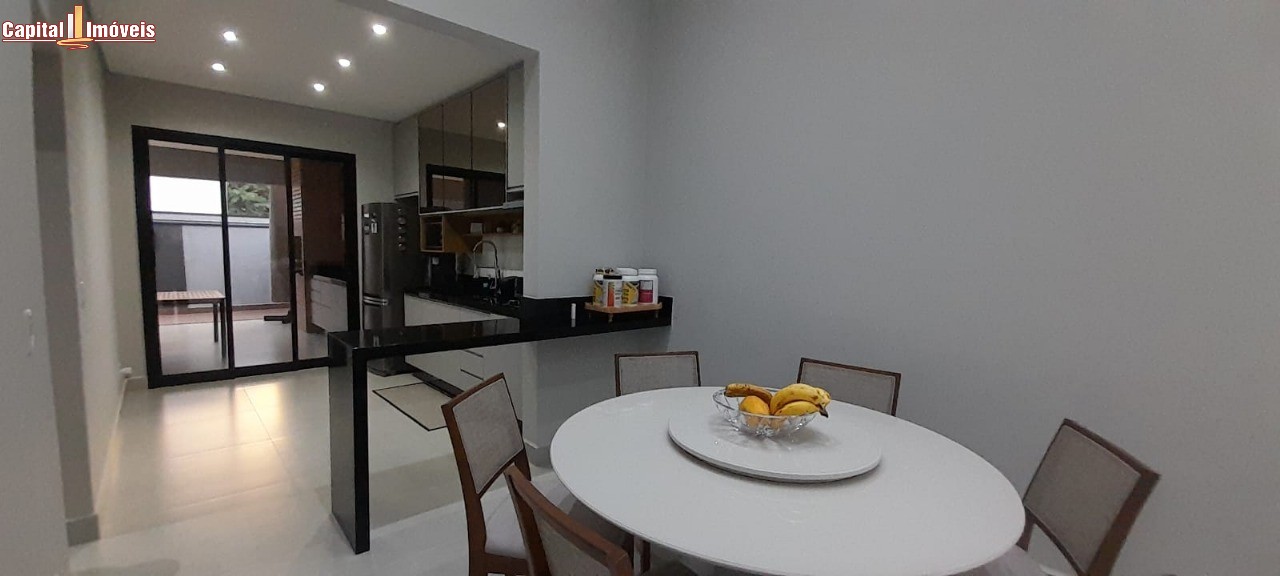 Casa, 3 quartos, 236 m² - Foto 6