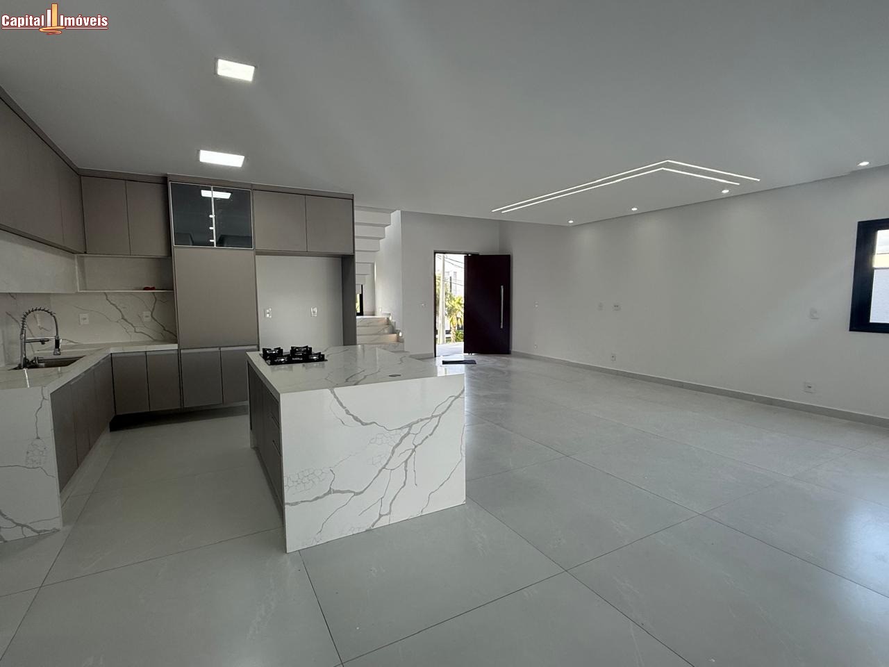 Casa, 3 quartos, 328 m² - Foto 5