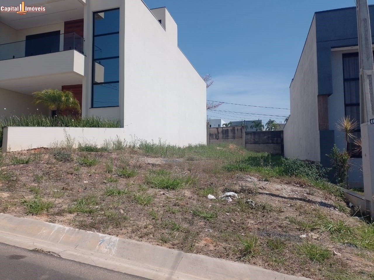 Terreno, 200 m² - Foto 1