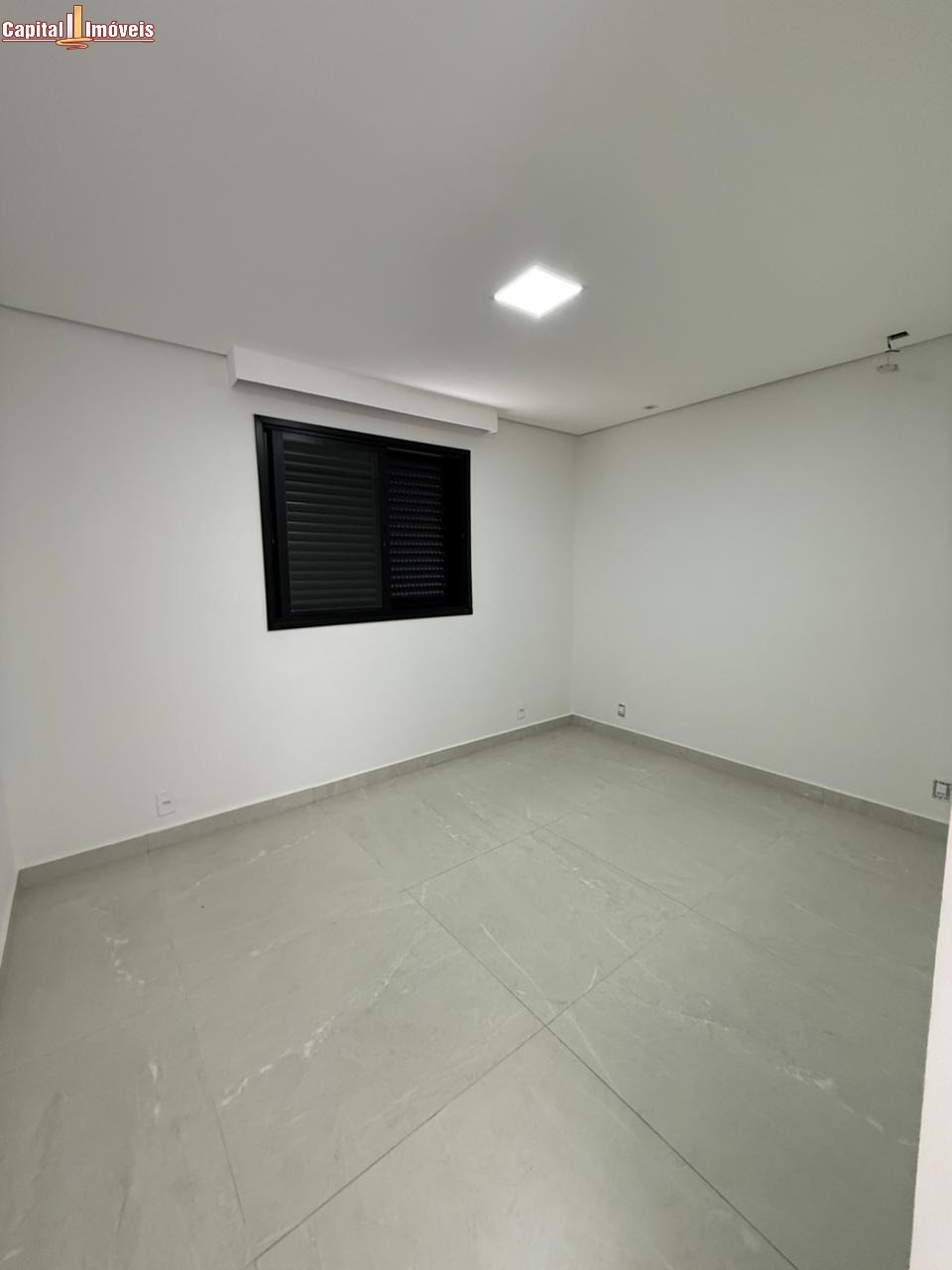Casa, 3 quartos, 328 m² - Foto 38