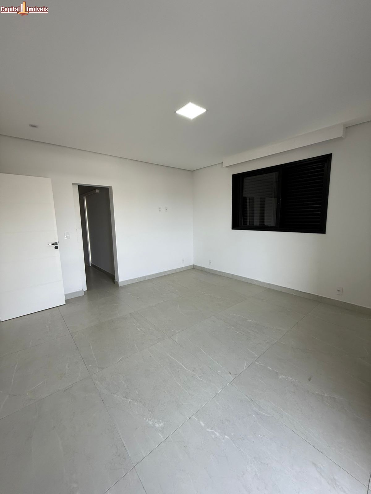 Casa, 3 quartos, 328 m² - Foto 35