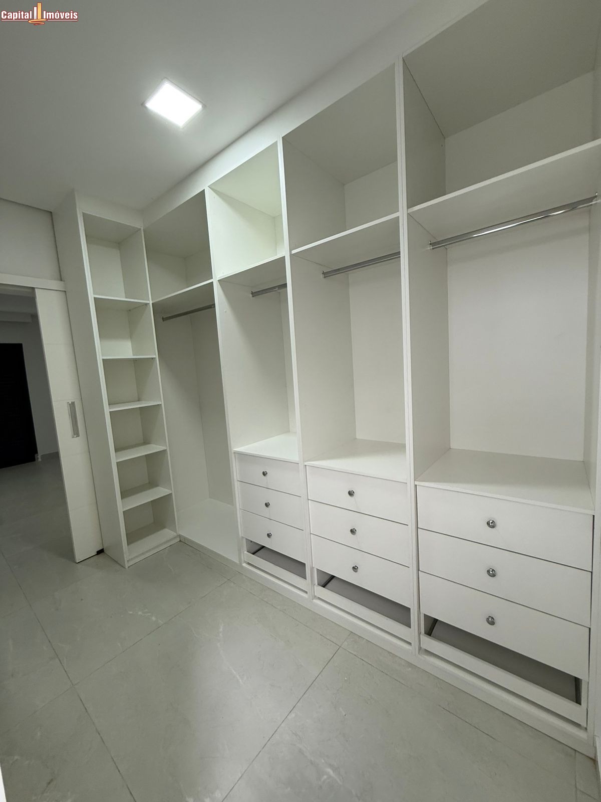 Casa, 3 quartos, 328 m² - Foto 28