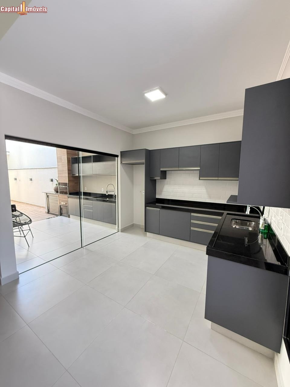 Casa, 3 quartos, 200 m² - Foto 11