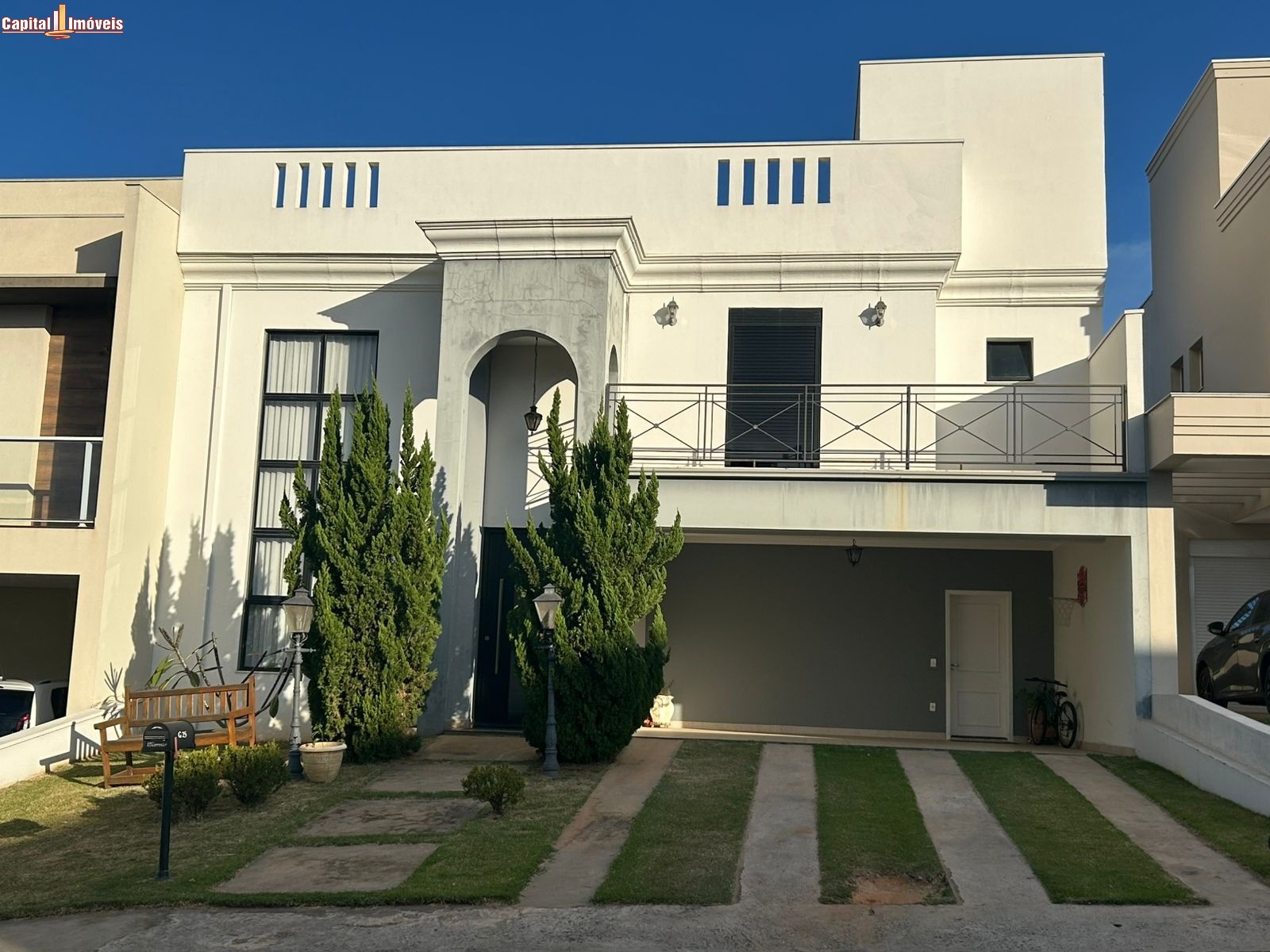 Casa, 3 quartos, 199 m² - Foto 1