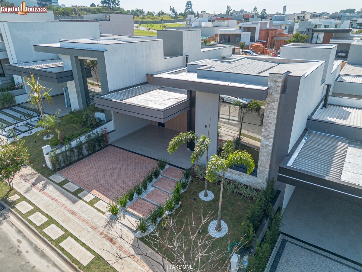 Casa, 3 quartos, 191 m² - Foto 1