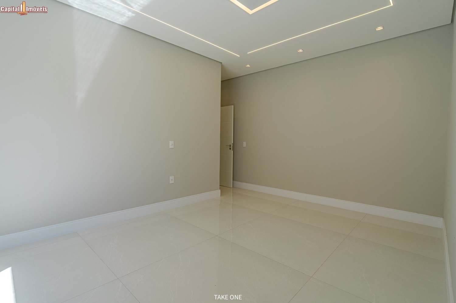 Casa, 4 quartos, 261 m² - Foto 12