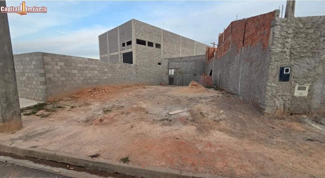 Loteamento e Condomínio, 165 m² - Foto 1