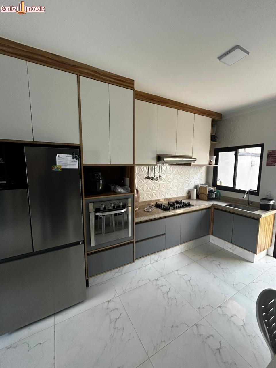 Casa, 2 quartos, 150 m² - Foto 1