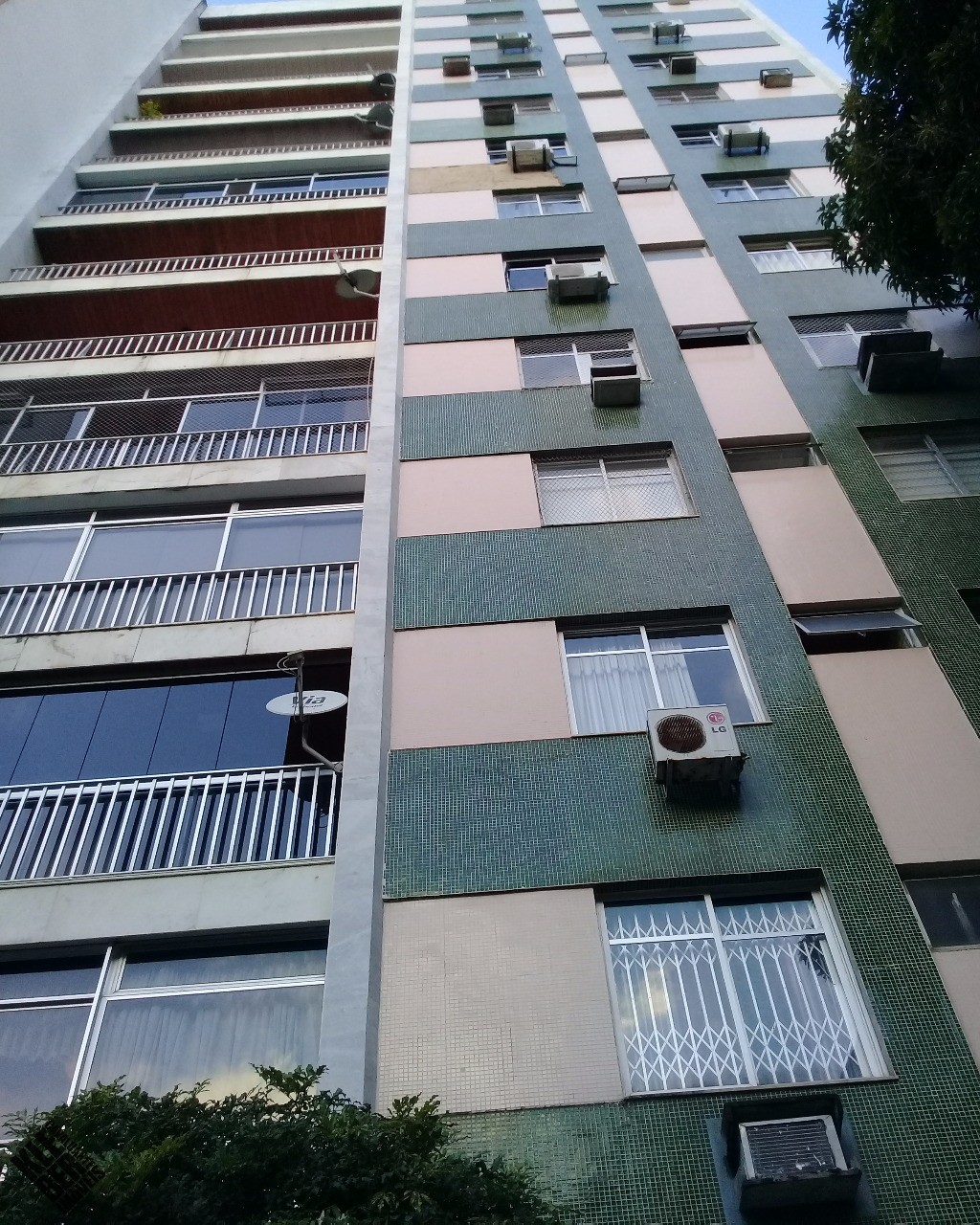 Apartamento, 3 quartos, 129 m² - Foto 2