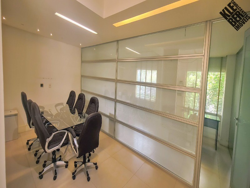 Sala-Conjunto, 200 m² - Foto 1