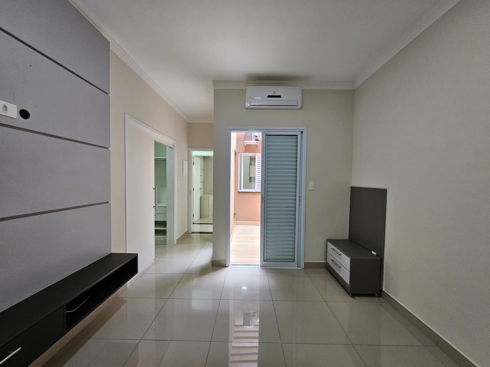 Casa à venda e aluguel com 3 quartos, 170m² - Foto 15