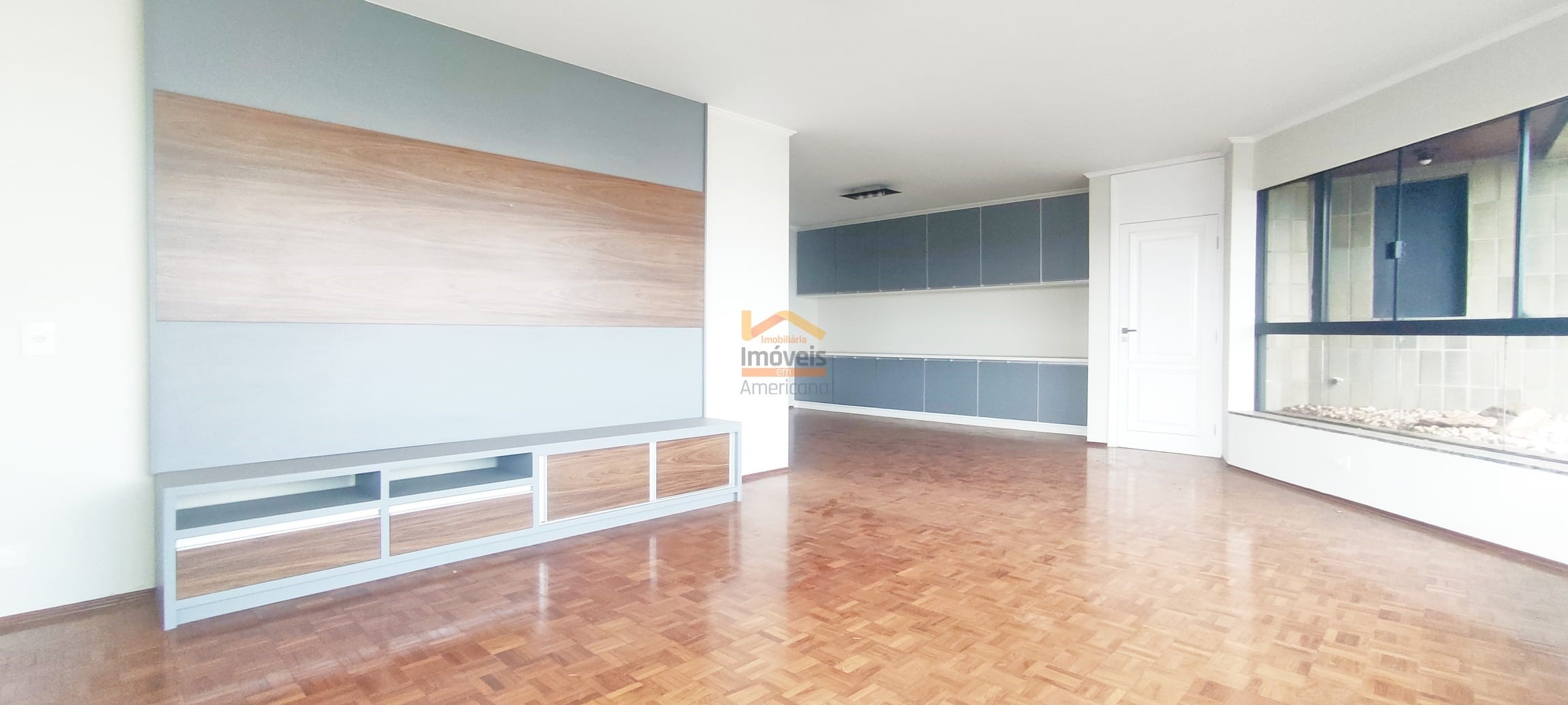 Apartamento à venda e aluguel com 3 quartos, 277m² - Foto 1