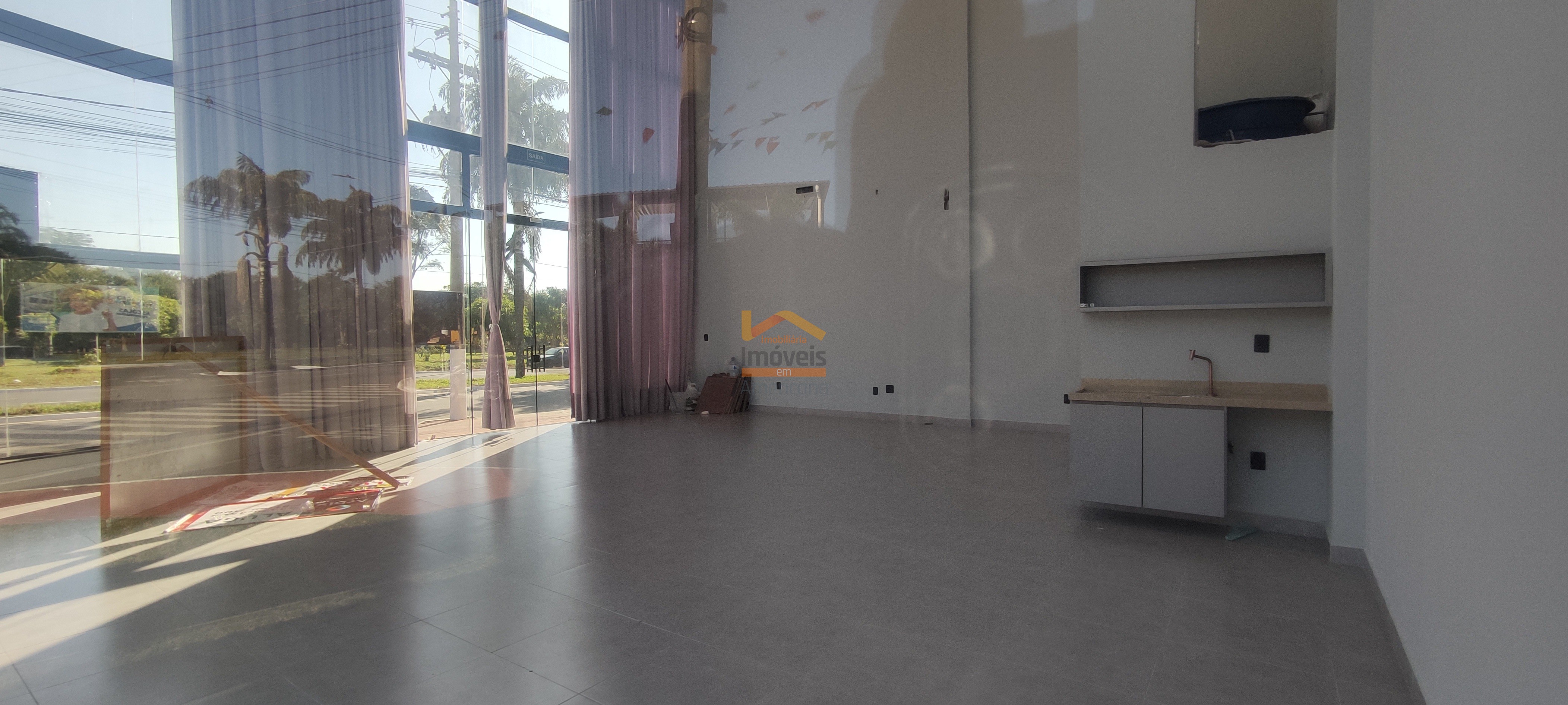 Loja-Salão, 200 m² - Foto 2