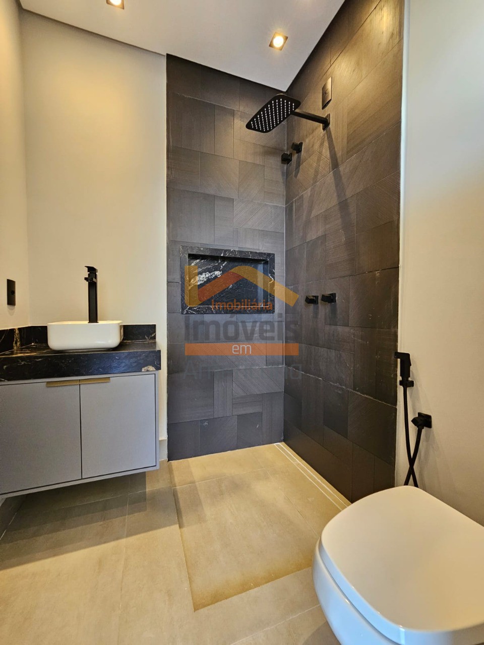 Casa de Condomínio à venda e aluguel com 3 quartos, 340m² - Foto 15