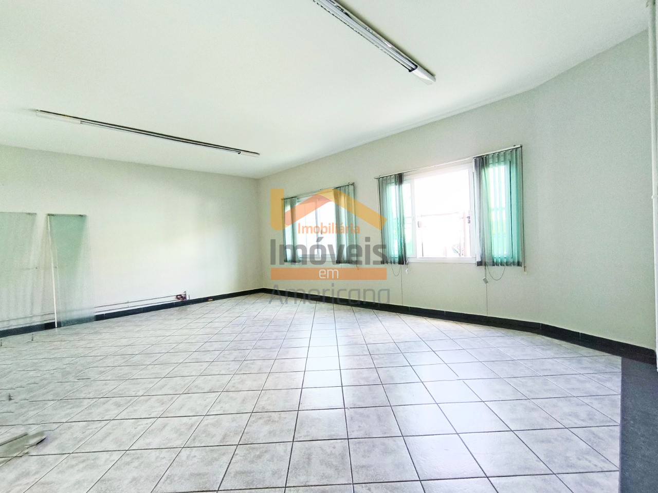 Depósito-Galpão-Armazém para alugar, 1000m² - Foto 7