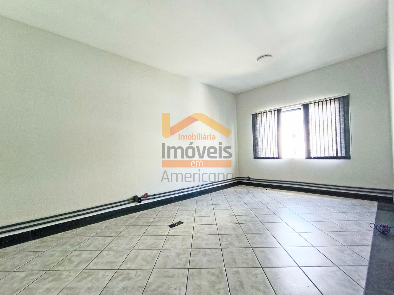 Depósito-Galpão-Armazém para alugar, 1000m² - Foto 6