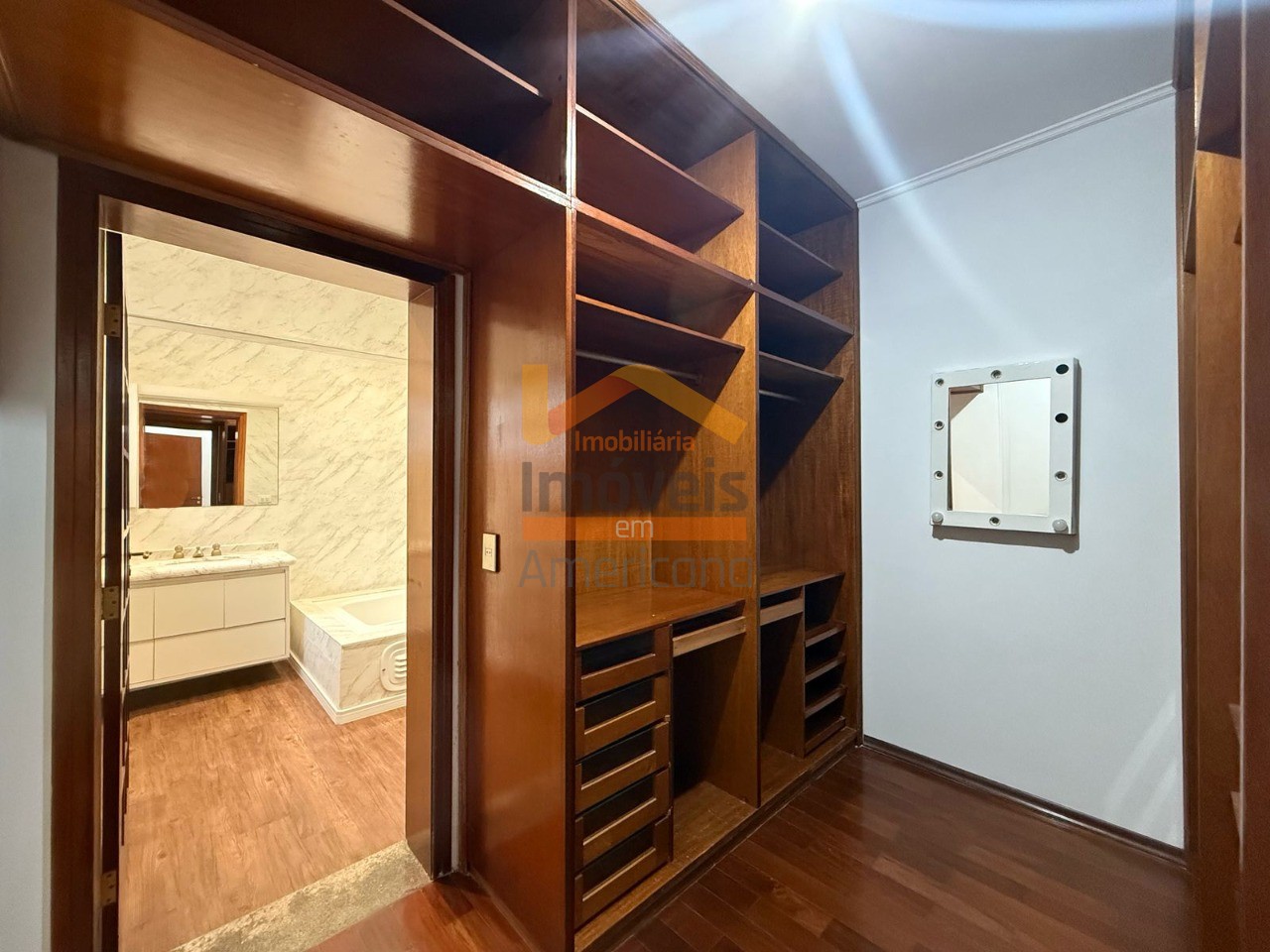 Casa para alugar com 4 quartos, 420m² - Foto 38