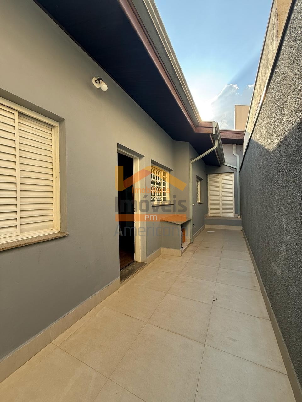 Casa para alugar com 4 quartos, 420m² - Foto 34
