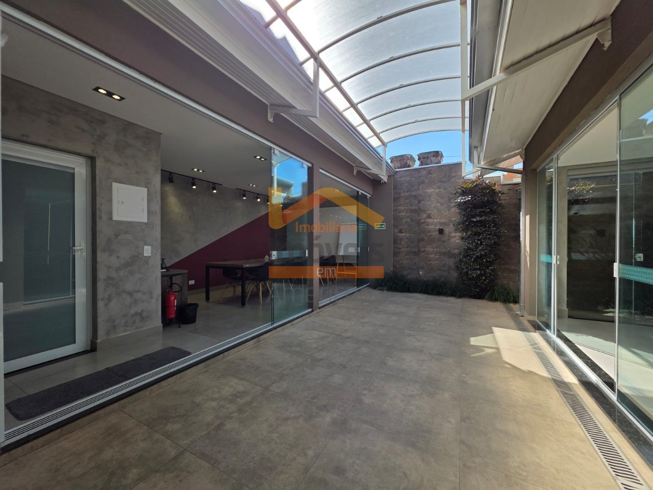 Prédio Inteiro à venda, 290m² - Foto 18