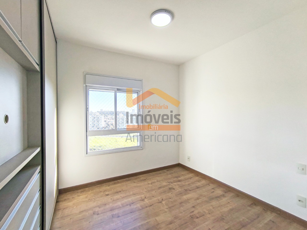 Apartamento para alugar com 3 quartos, 121m² - Foto 11