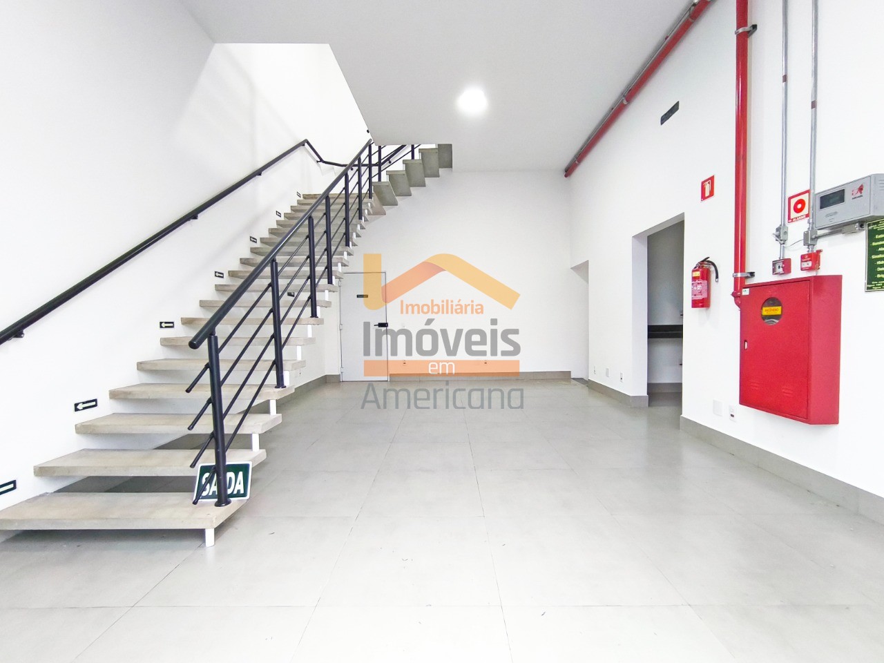 Depósito-Galpão-Armazém para alugar, 2500m² - Foto 2