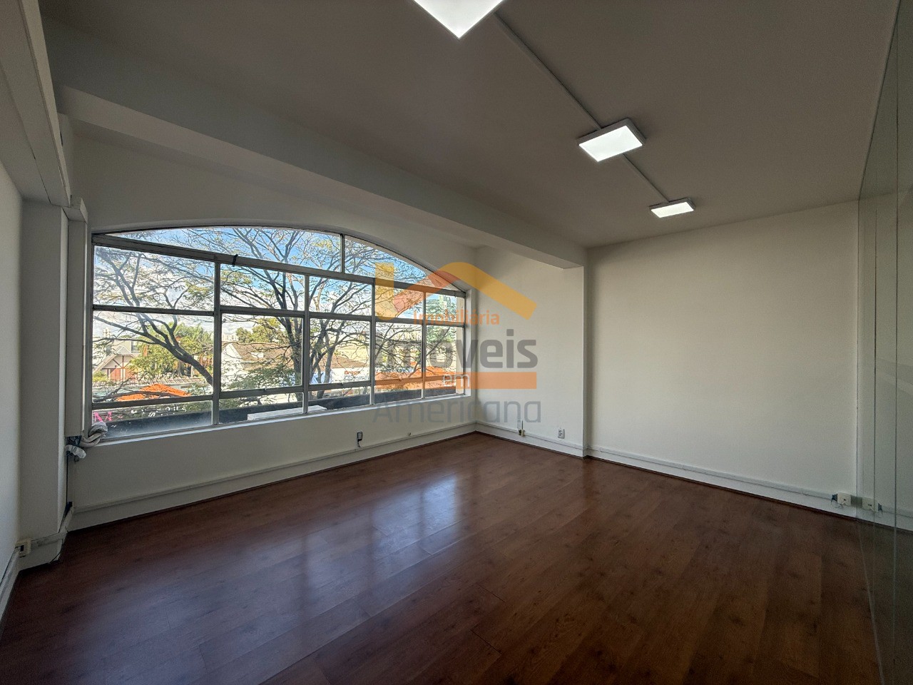 Conjunto Comercial-Sala para alugar, 112m² - Foto 1