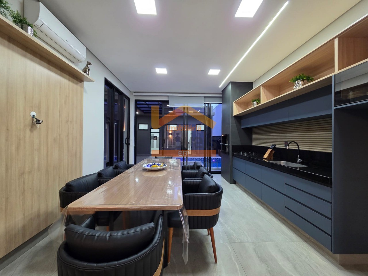 Casa de Condomínio à venda e aluguel com 3 quartos, 235m² - Foto 25