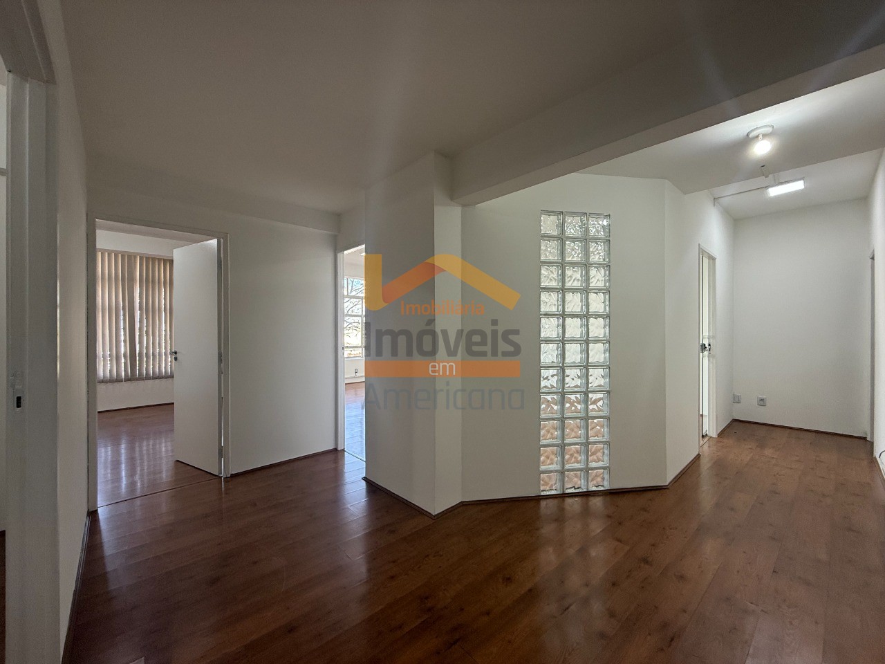 Conjunto Comercial-Sala para alugar, 112m² - Foto 2