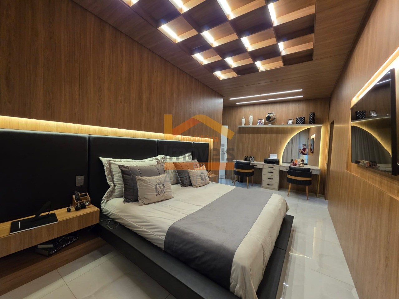 Casa de Condomínio à venda e aluguel com 3 quartos, 235m² - Foto 47