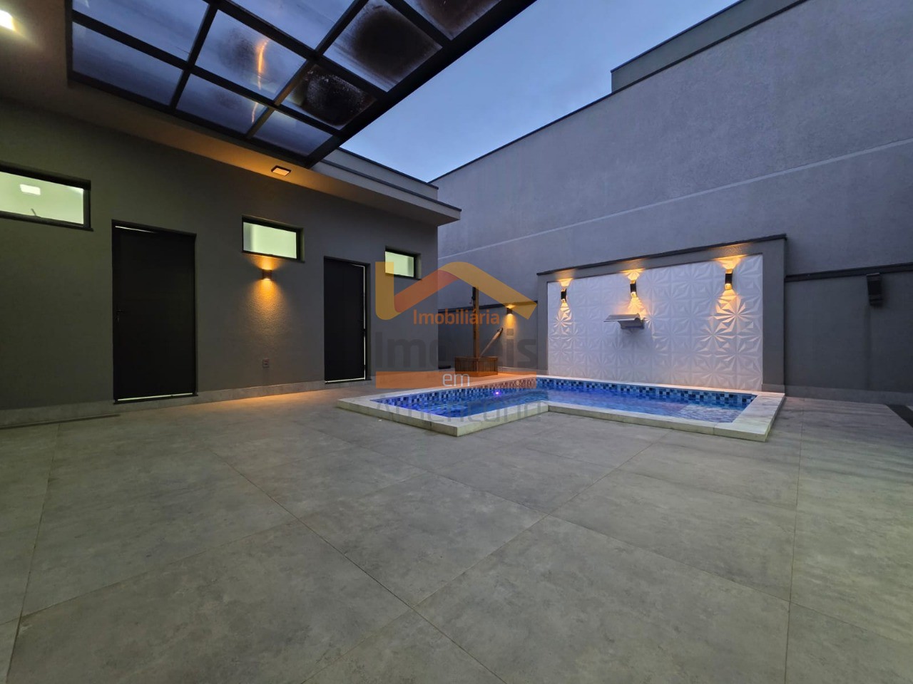 Casa de Condomínio à venda e aluguel com 3 quartos, 235m² - Foto 4