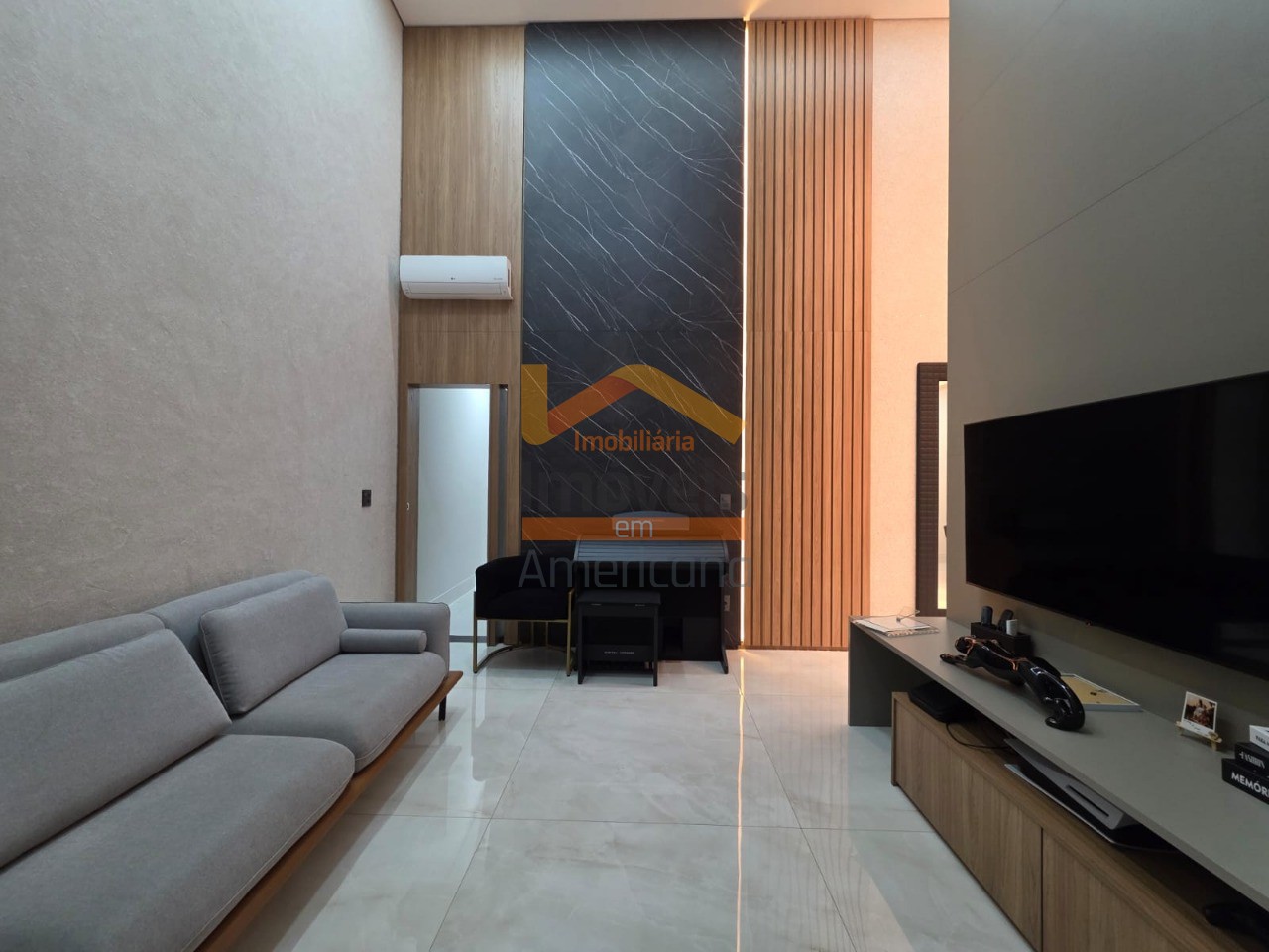 Casa de Condomínio à venda e aluguel com 3 quartos, 235m² - Foto 29