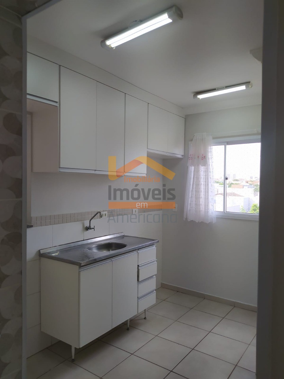 Apartamento à venda com 3 quartos, 60m² - Foto 1