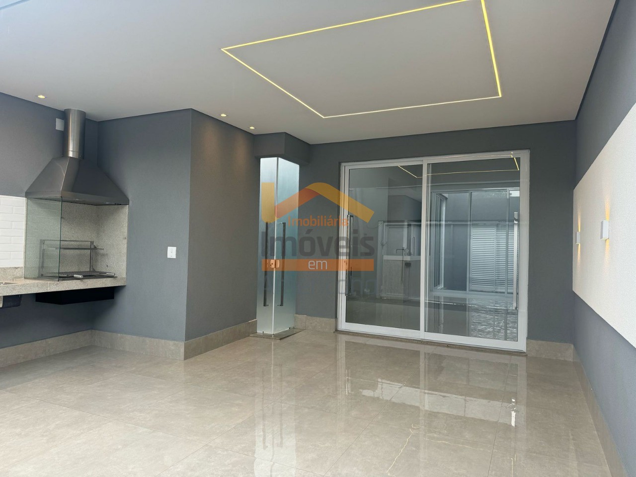 Casa à venda com 3 quartos, 121m² - Foto 8