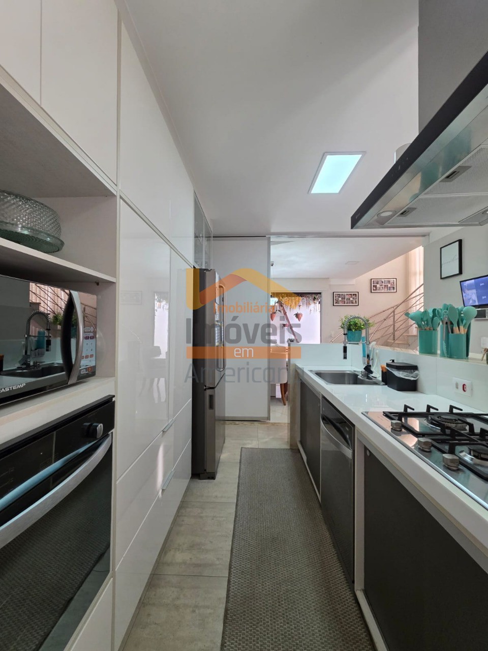 Sobrado à venda com 2 quartos, 275m² - Foto 26