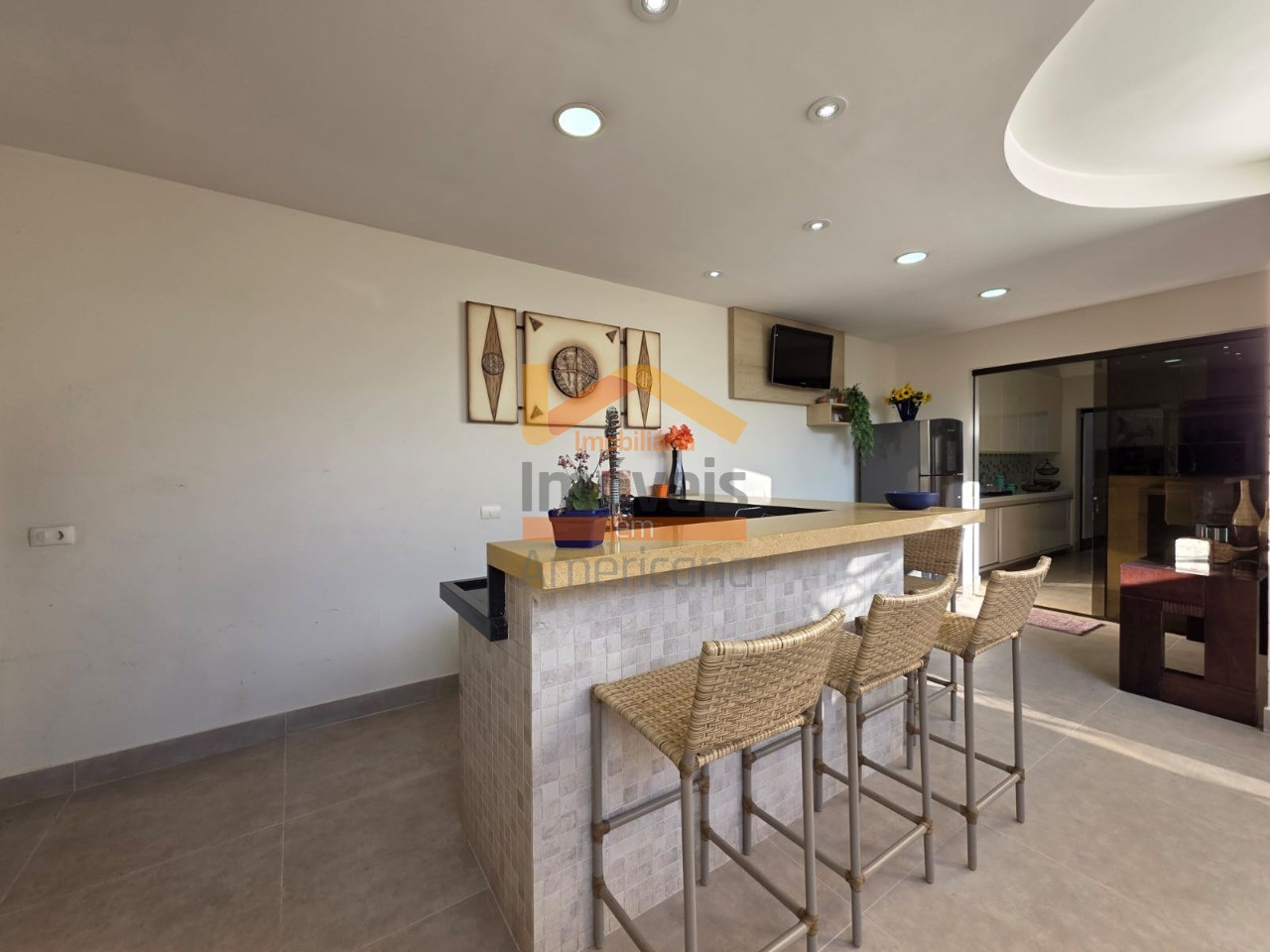 Sobrado à venda com 2 quartos, 275m² - Foto 13