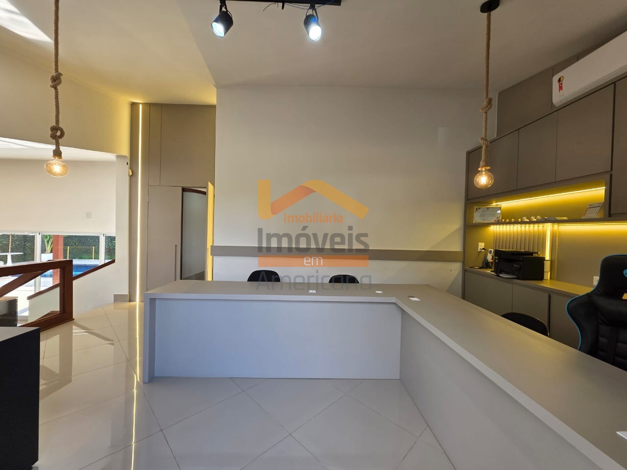 Casa para alugar com 3 quartos, 330m² - Foto 33