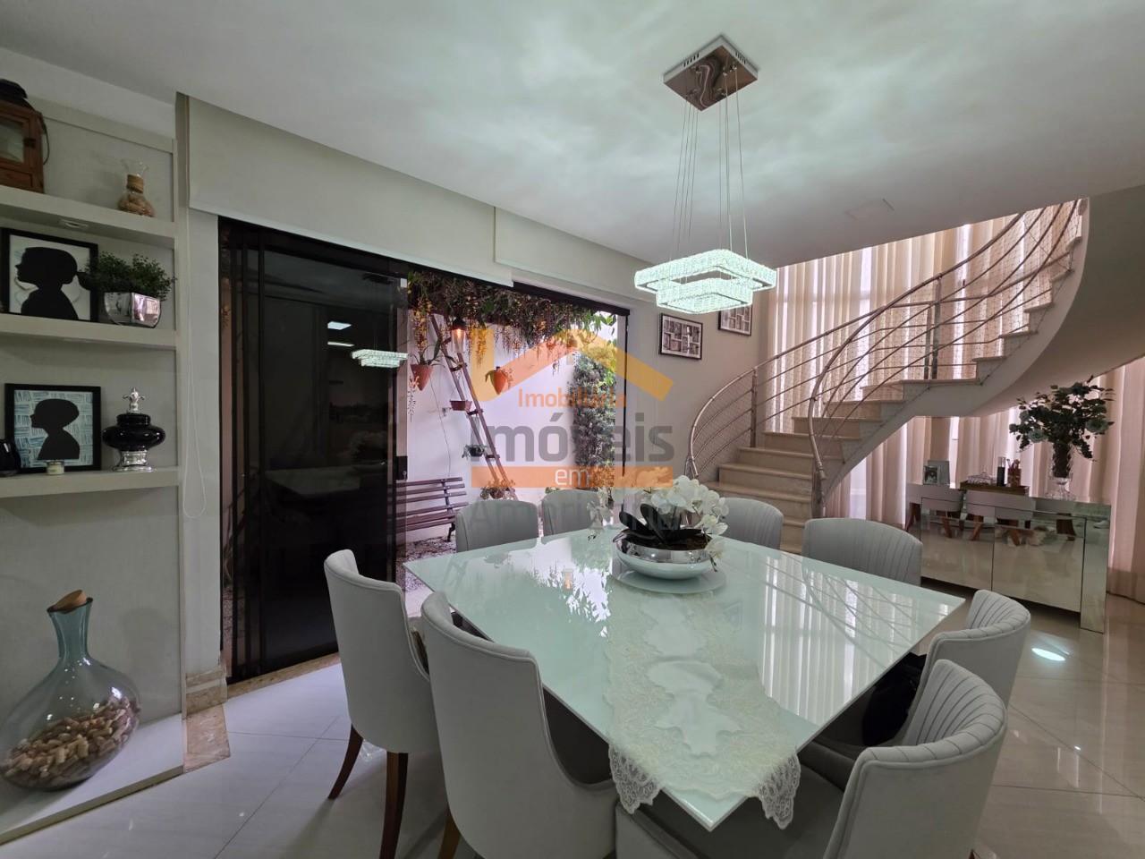 Sobrado à venda com 2 quartos, 275m² - Foto 18