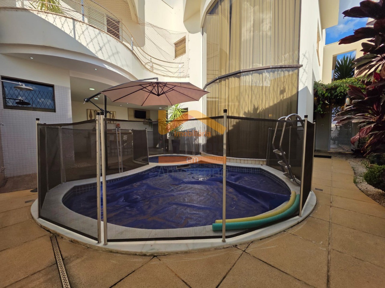 Sobrado à venda com 2 quartos, 275m² - Foto 3