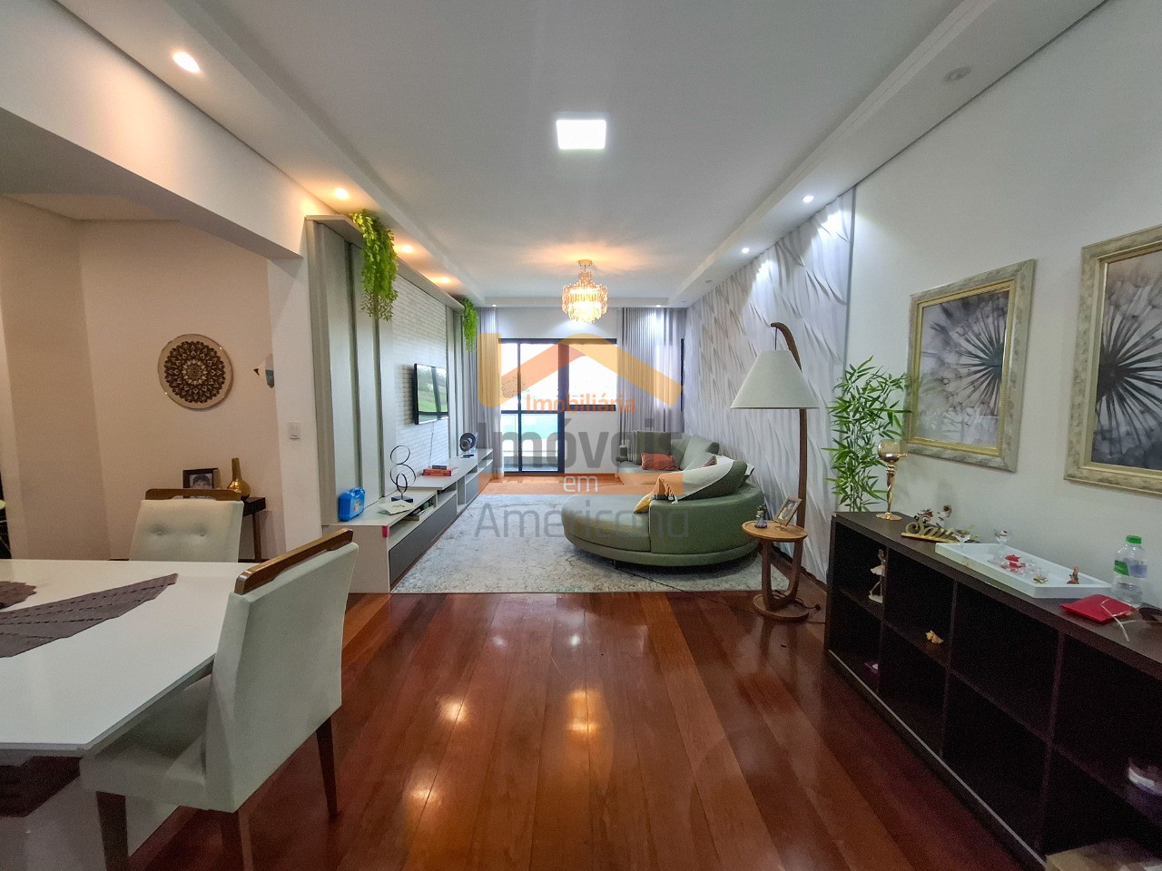 Apartamento, 3 quartos, 130 m² - Foto 2