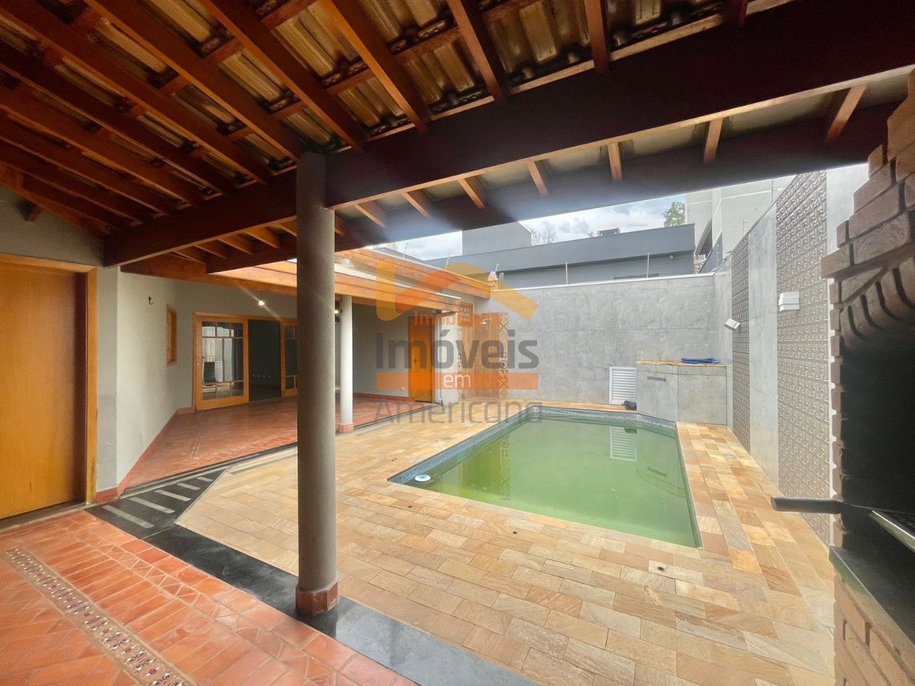 Casa, 3 quartos, 200 m² - Foto 2